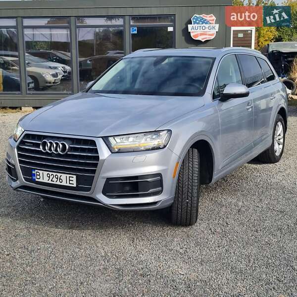 Позашляховик / Кросовер Audi Q7 2017 в Кременчуці