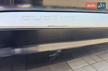 Позашляховик / Кросовер Audi Q7 2016 в 