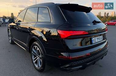 Внедорожник / Кроссовер Audi Q7 2025 в 
