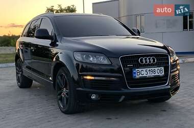 Внедорожник / Кроссовер Audi Q7 2008 в 