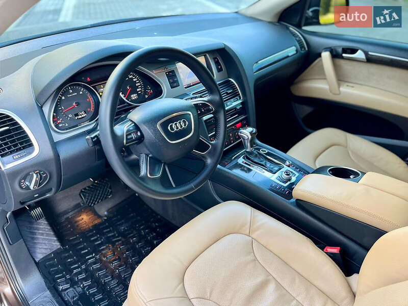 Внедорожник / Кроссовер Audi Q7 2012 в Ивано-Франковске