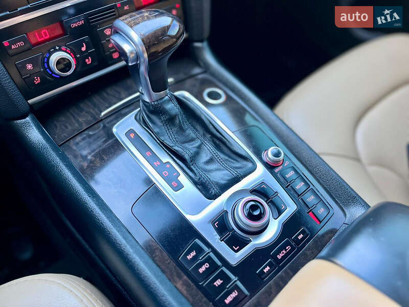 Внедорожник / Кроссовер Audi Q7 2012 в Ивано-Франковске