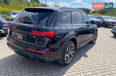 Внедорожник / Кроссовер Audi Q7 2020 в 