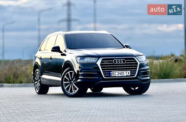 Audi Q7 2016