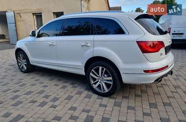 Внедорожник / Кроссовер Audi Q7 2014 в 