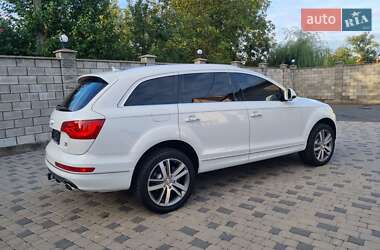 Внедорожник / Кроссовер Audi Q7 2014 в 
