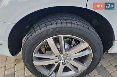 Внедорожник / Кроссовер Audi Q7 2014 в 