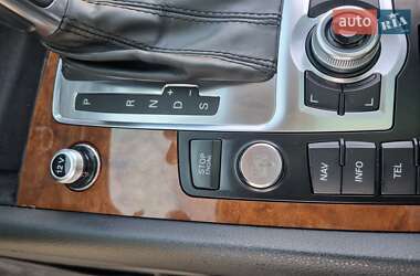 Внедорожник / Кроссовер Audi Q7 2014 в 