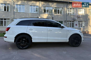 Внедорожник / Кроссовер Audi Q7 2010 в 
