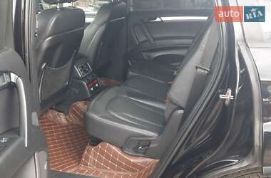 Внедорожник / Кроссовер Audi Q7 2011 в 