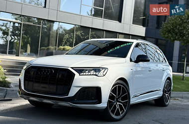 Внедорожник / Кроссовер Audi Q7 2021 в Львове