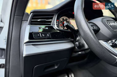 Внедорожник / Кроссовер Audi Q7 2021 в 