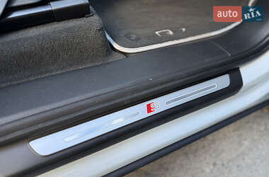 Внедорожник / Кроссовер Audi Q7 2021 в 