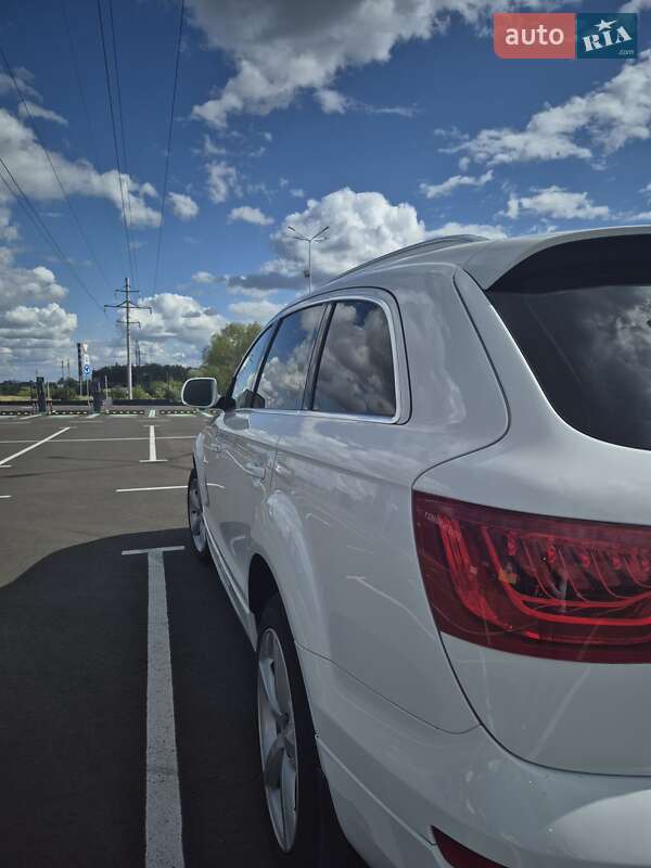 Позашляховик / Кросовер Audi Q7 2014 в Чернігові фото 6 Позашляховик / Кросовер Audi Q7 2014 в Чернігові