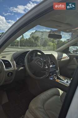 Внедорожник / Кроссовер Audi Q7 2014 в Чернигове
