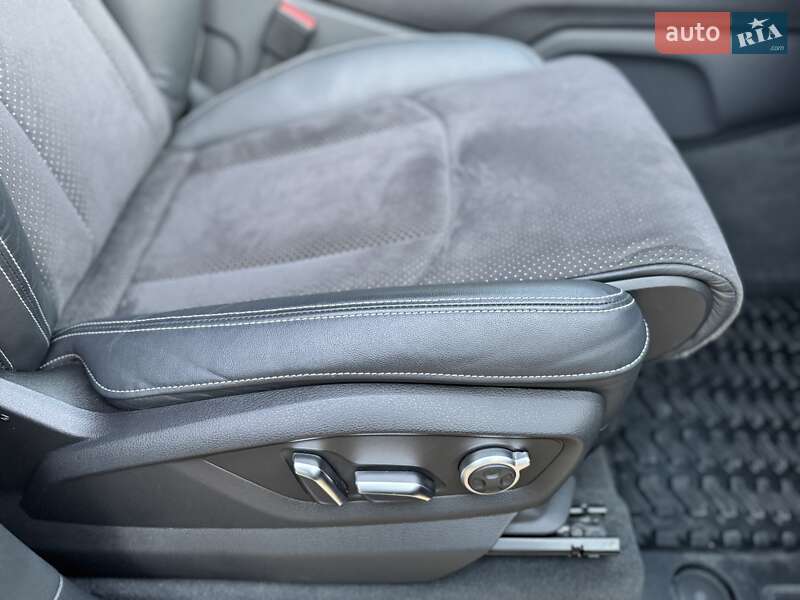 Позашляховик / Кросовер Audi Q7 2019 в Києві фото 23 Позашляховик / Кросовер Audi Q7 2019 в Києві