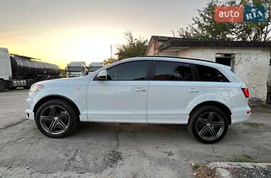 Внедорожник / Кроссовер Audi Q7 2013 в 