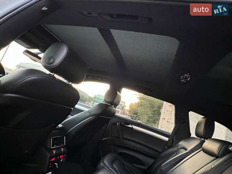 Позашляховик / Кросовер Audi Q7 2013 в Дніпрі