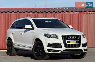 Внедорожник / Кроссовер Audi Q7 2014 в 