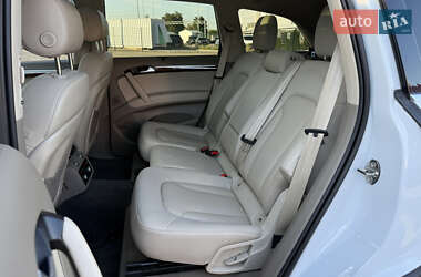 Внедорожник / Кроссовер Audi Q7 2014 в 