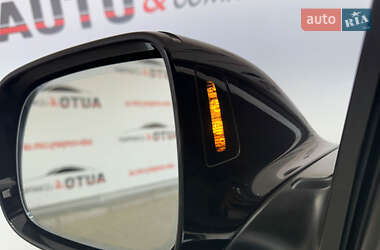 Внедорожник / Кроссовер Audi Q7 2012 в 