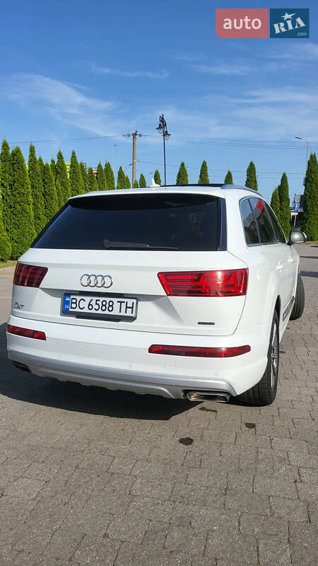 Внедорожник / Кроссовер Audi Q7 2017 в Львове