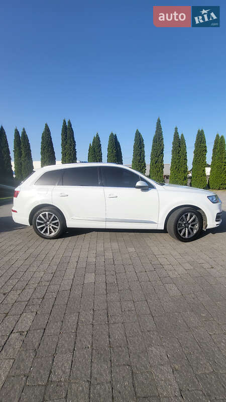 Внедорожник / Кроссовер Audi Q7 2017 в Львове
