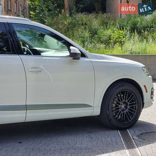 Внедорожник / Кроссовер Audi Q7 2018 в Львове