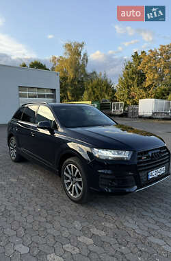 Audi Q7 2016