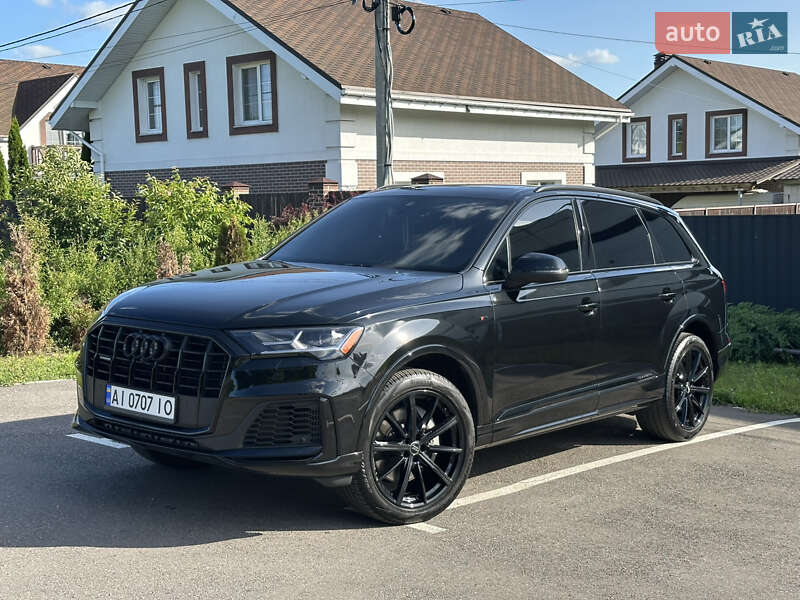 Audi Q7 2021