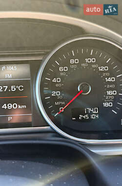 Позашляховик / Кросовер Audi Q7 2014 в 