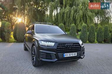 Позашляховик / Кросовер Audi Q7 2015 в 