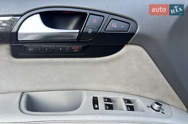 Внедорожник / Кроссовер Audi Q7 2010 в 