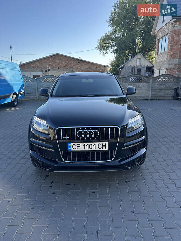 Внедорожник / Кроссовер Audi Q7 2015 в Черновцах