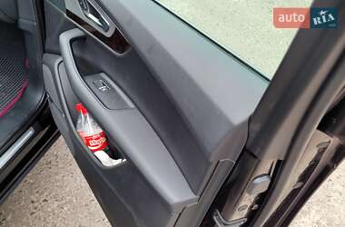 Позашляховик / Кросовер Audi Q7 2018 в 