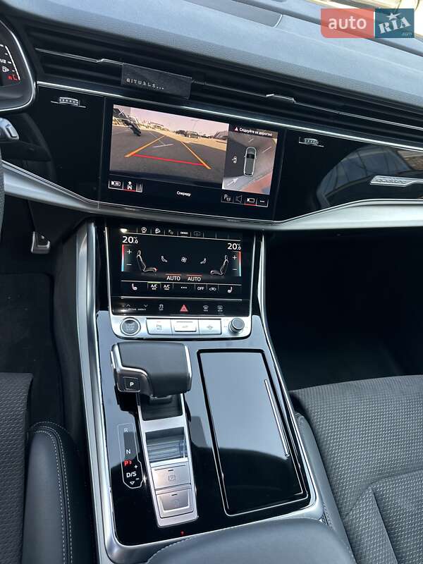 Позашляховик / Кросовер Audi Q7 2022 в Києві