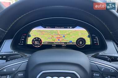 Внедорожник / Кроссовер Audi Q7 2016 в 