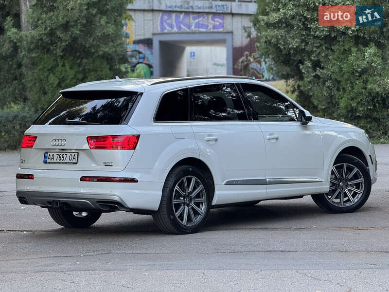 Позашляховик / Кросовер Audi Q7 2016 в Києві фото 38 Позашляховик / Кросовер Audi Q7 2016 в Києві