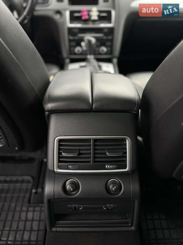 Позашляховик / Кросовер Audi Q7 2011 в Бучачі