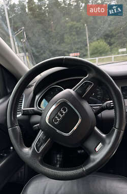 Внедорожник / Кроссовер Audi Q7 2011 в 