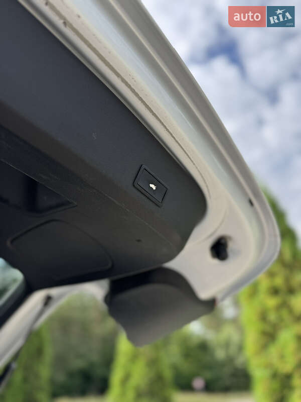 Позашляховик / Кросовер Audi Q7 2011 в Бучачі