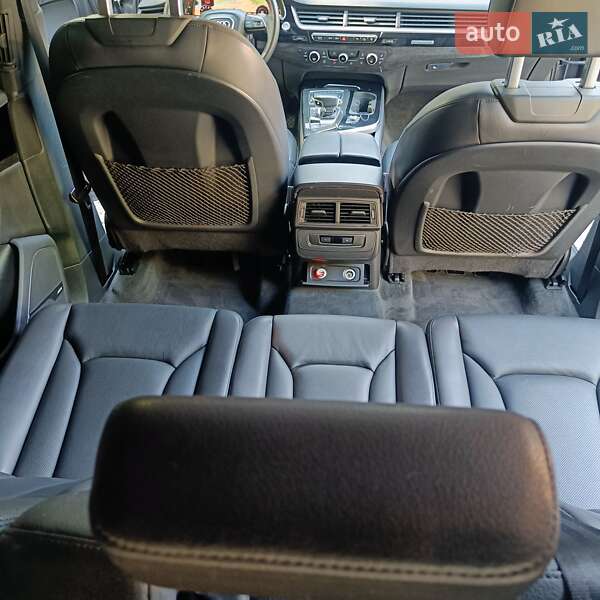 Внедорожник / Кроссовер Audi Q7 2017 в Дубно фото 11 Внедорожник / Кроссовер Audi Q7 2017 в Дубно