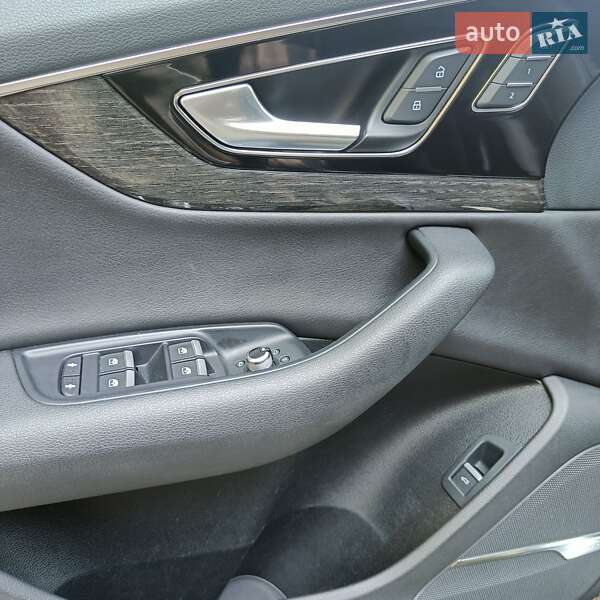 Внедорожник / Кроссовер Audi Q7 2017 в Дубно фото 16 Внедорожник / Кроссовер Audi Q7 2017 в Дубно