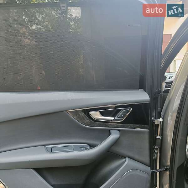 Внедорожник / Кроссовер Audi Q7 2017 в Дубно фото 20 Внедорожник / Кроссовер Audi Q7 2017 в Дубно