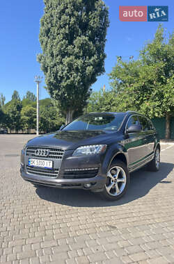 Внедорожник / Кроссовер Audi Q7 2015 в Одессе