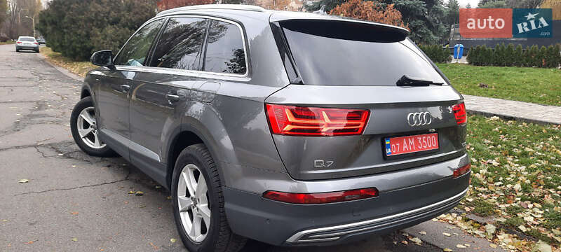 Внедорожник / Кроссовер Audi Q7 2016 в Ужгороде фото 2 Внедорожник / Кроссовер Audi Q7 2016 в Ужгороде