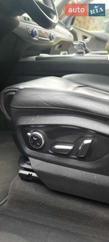 Внедорожник / Кроссовер Audi Q7 2016 в Ужгороде фото 14 Внедорожник / Кроссовер Audi Q7 2016 в Ужгороде