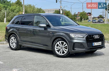 Audi Q7 2021