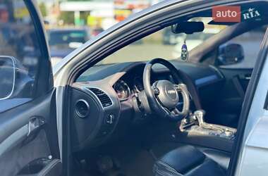 Внедорожник / Кроссовер Audi Q7 2006 в 