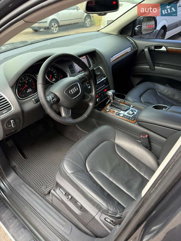 Внедорожник / Кроссовер Audi Q7 2014 в Черкассах